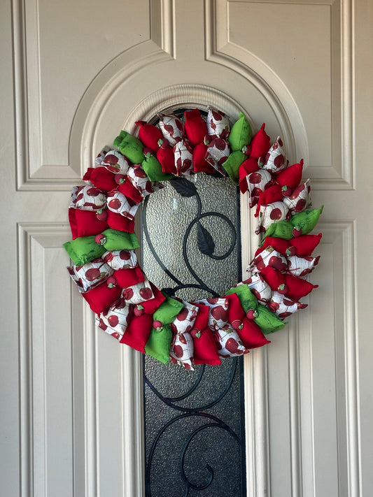 14" Red Apple Wreath